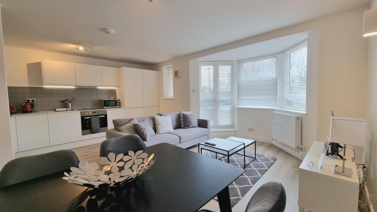 Roomspace Serviced Apartments - Kew Bridge Court Лондон Екстер'єр фото